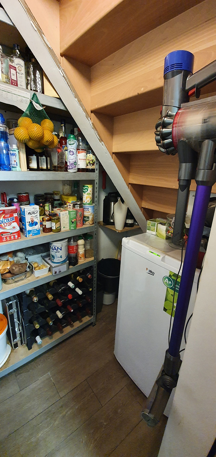 Une photo de la buanderie